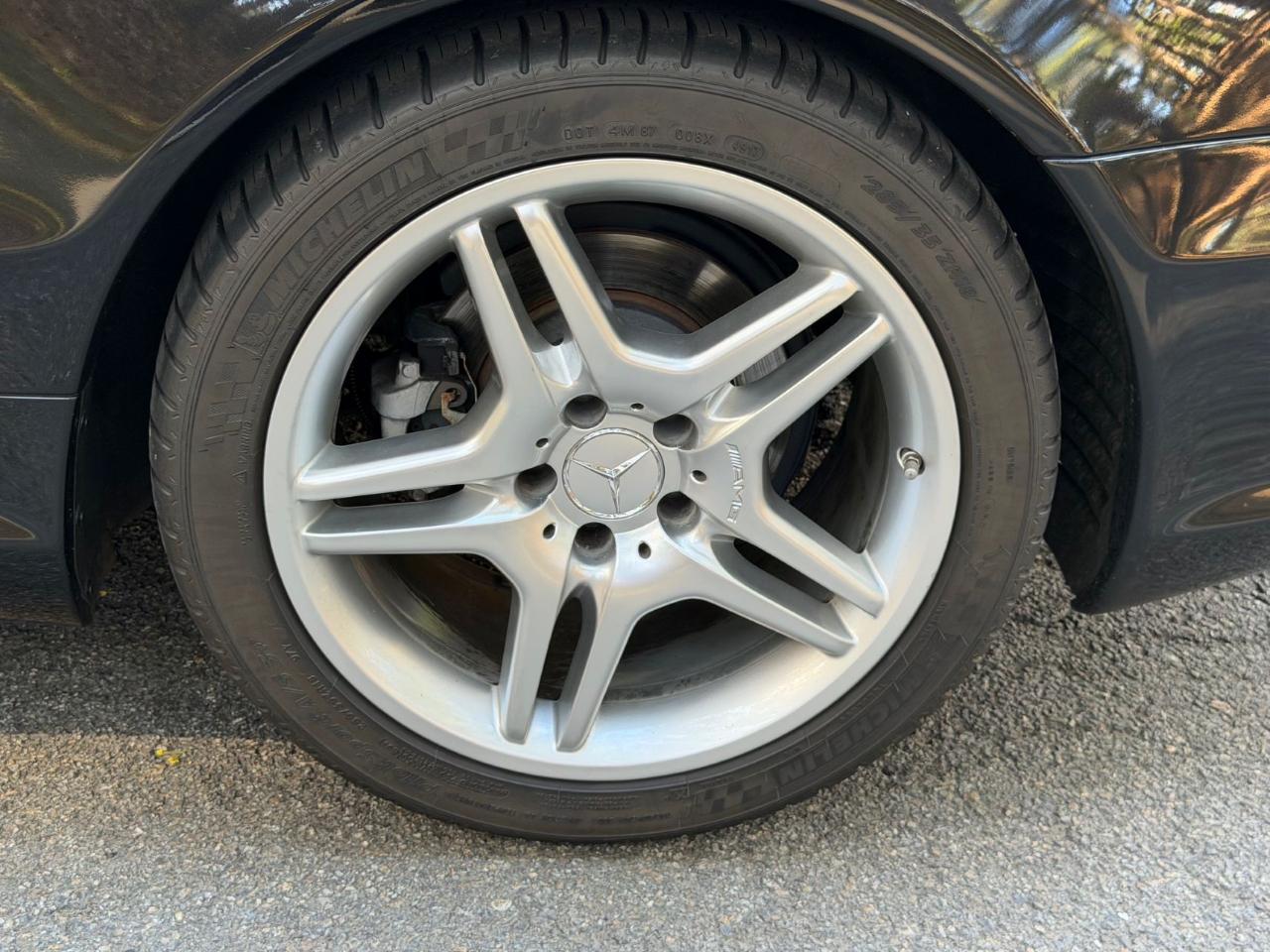 Mercedes-Benz SL Class SL550  2007