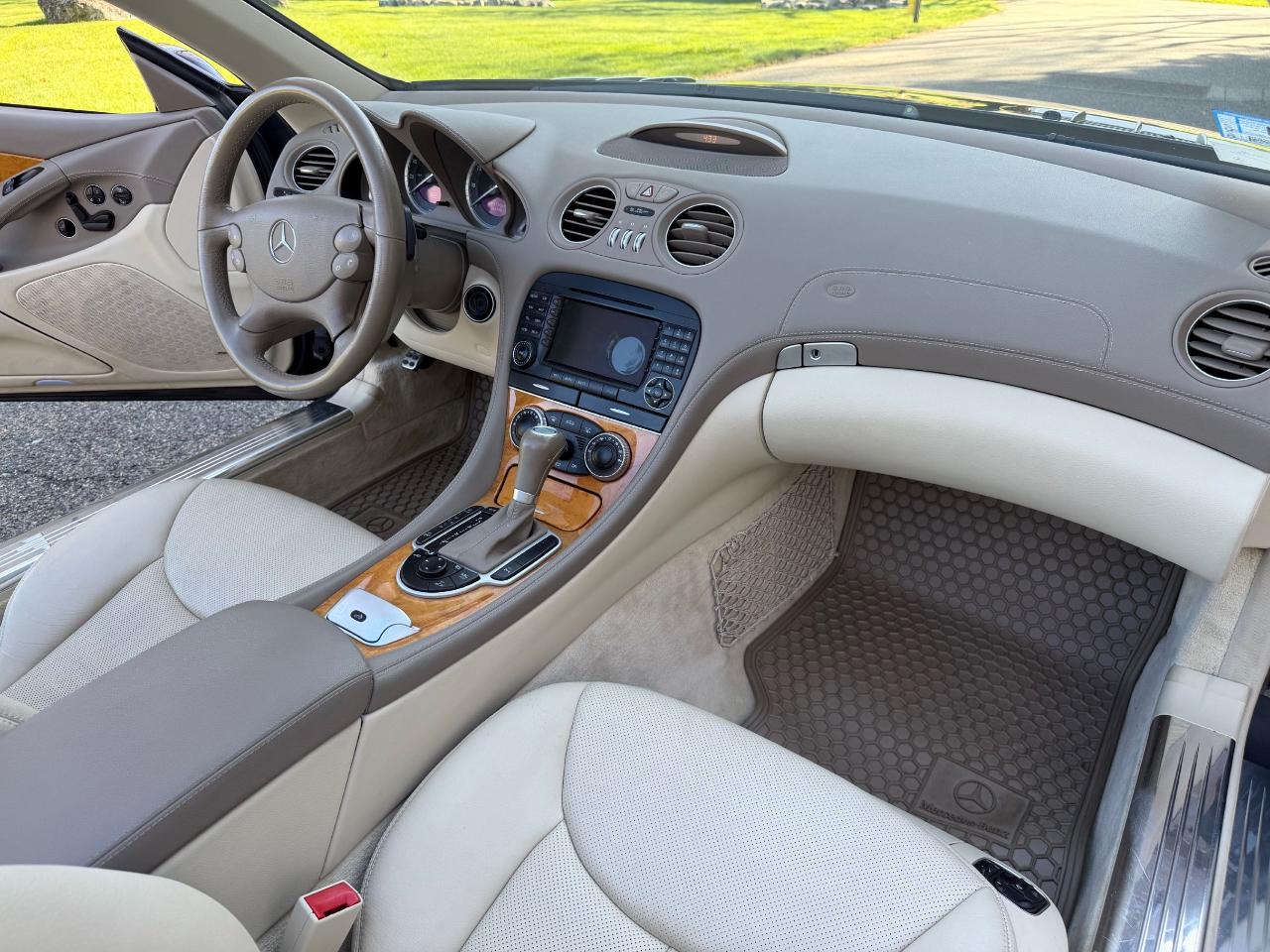 Mercedes-Benz SL Class SL550  2007