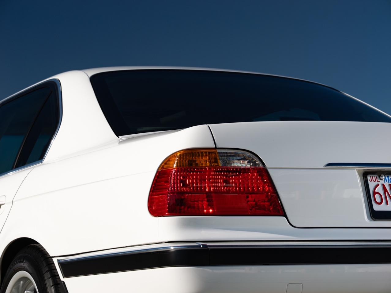 BMW 7-Series 740iL 1999