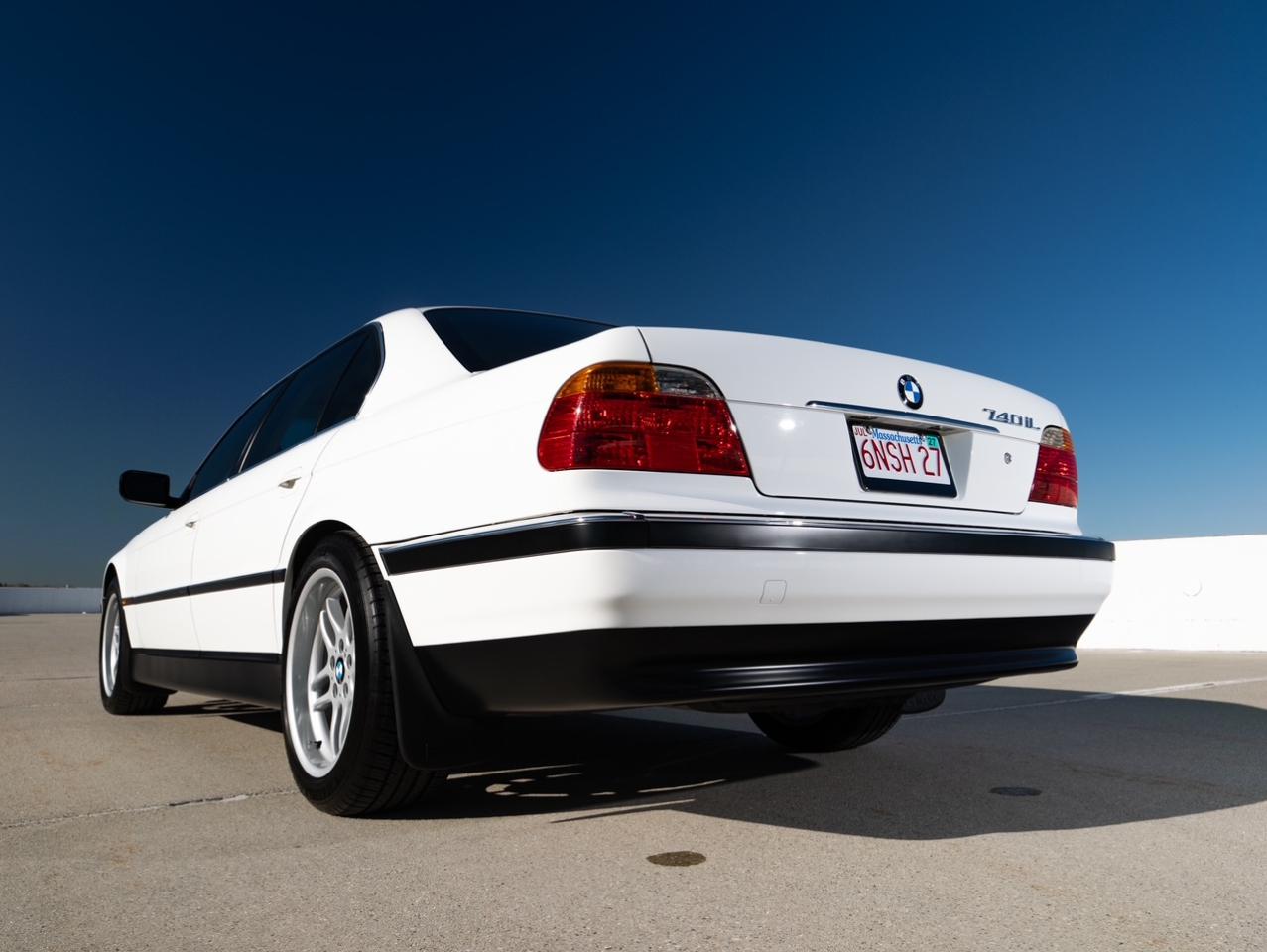 BMW 7-Series 740iL 1999