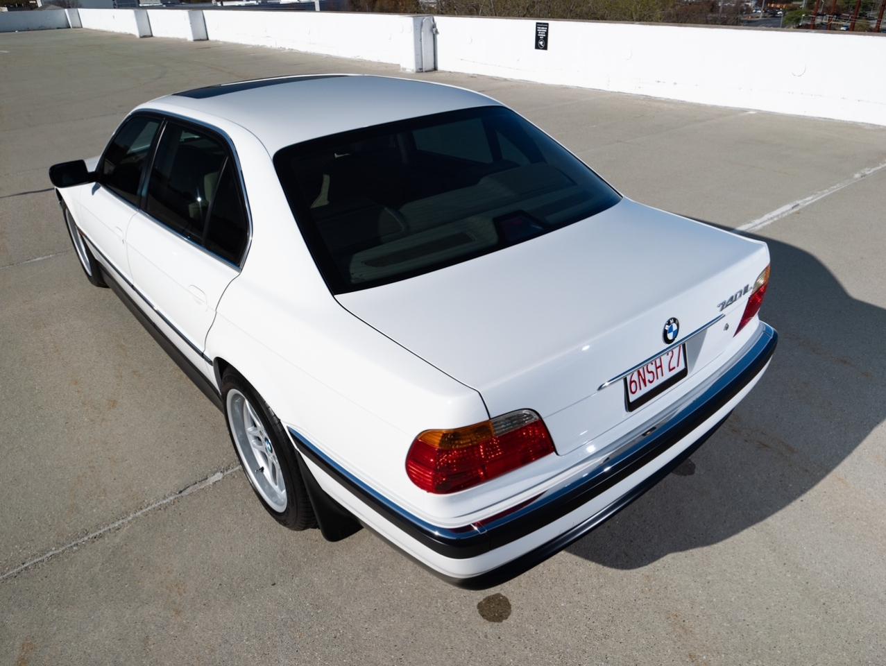 BMW 7-Series 740iL 1999
