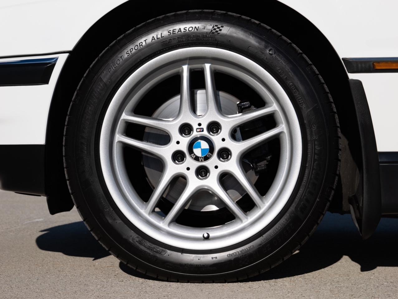 BMW 7-Series 740iL 1999