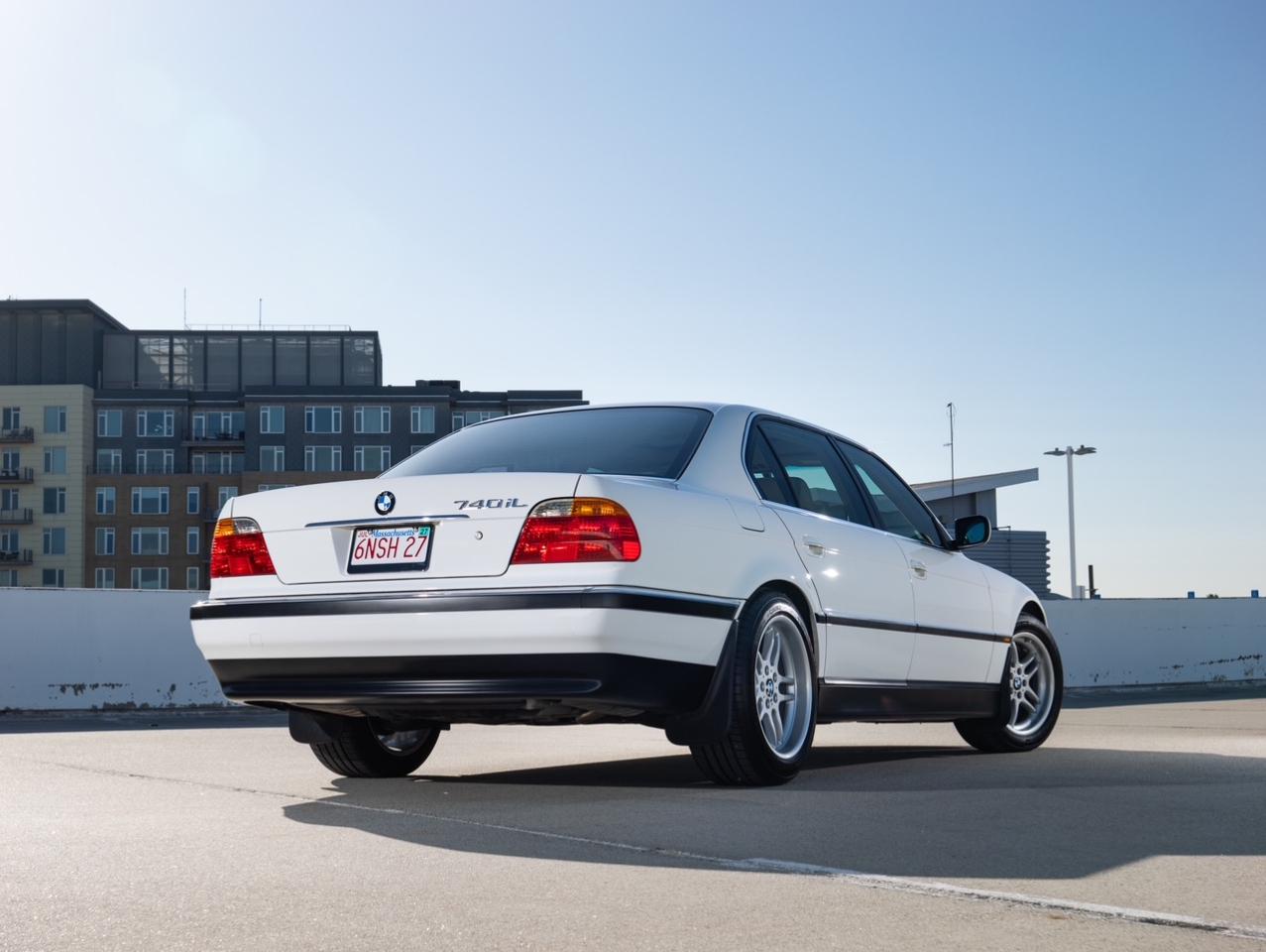 BMW 7-Series 740iL 1999