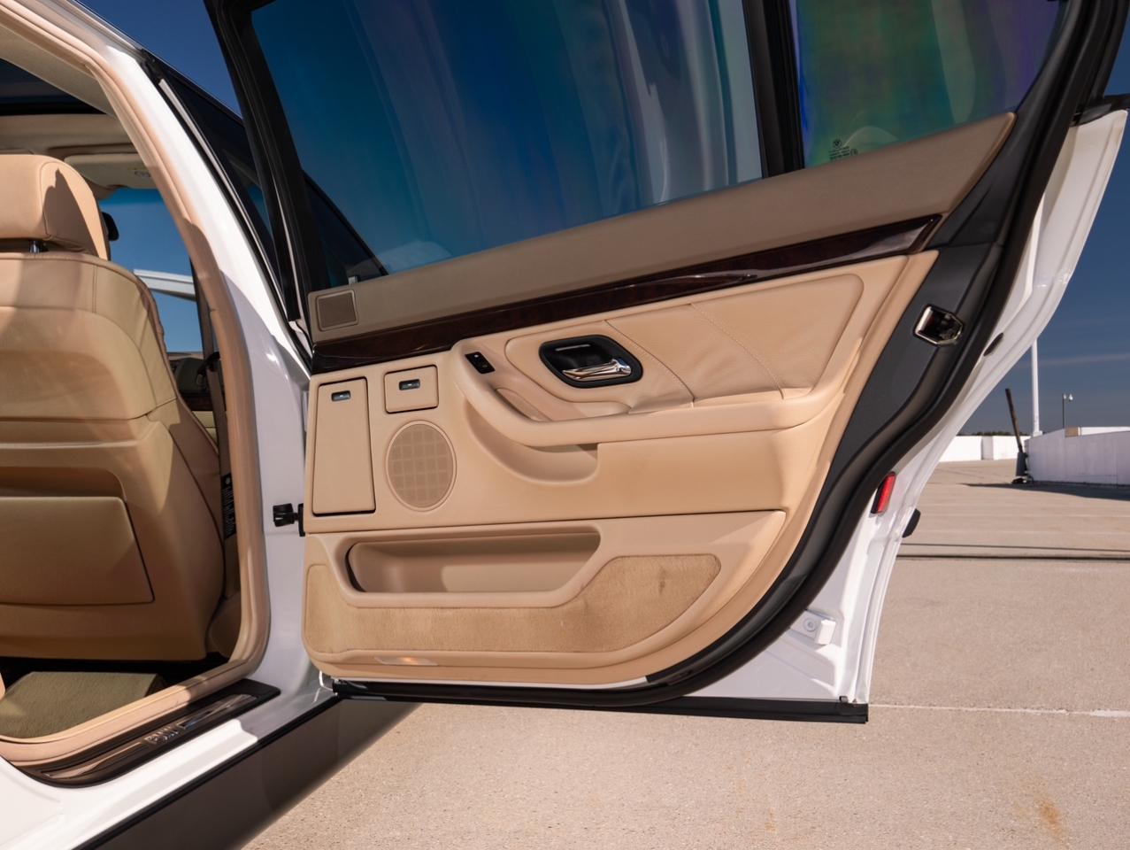 BMW 7-Series 740iL 1999