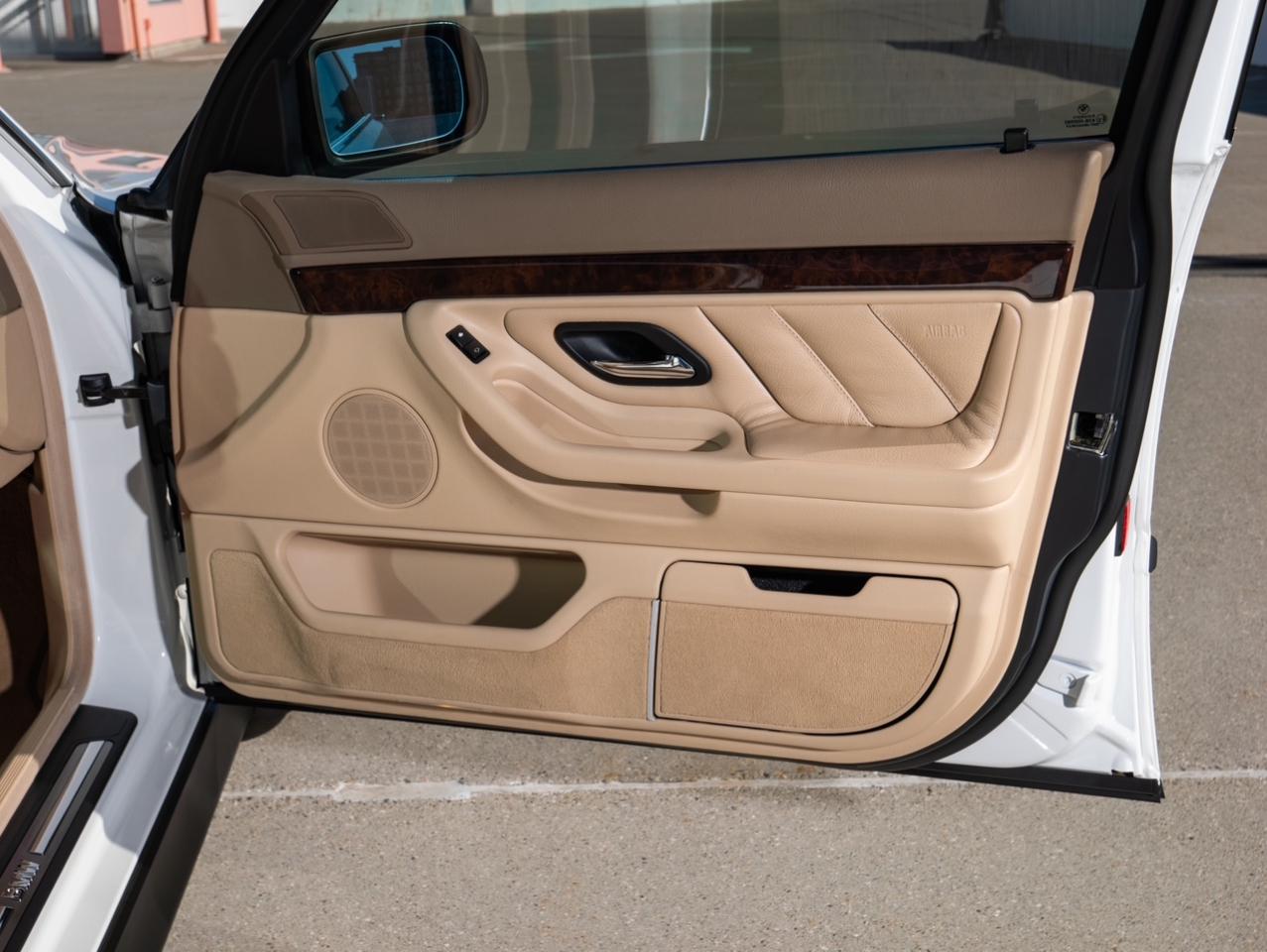 BMW 7-Series 740iL 1999