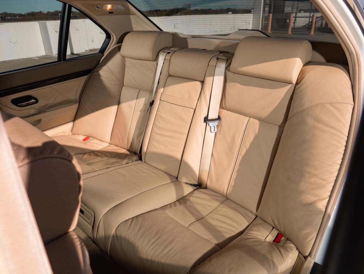 BMW 7-Series 740iL 1999