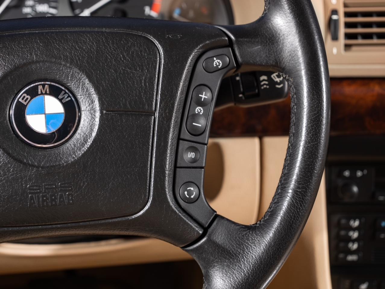 BMW 7-Series 740iL 1999