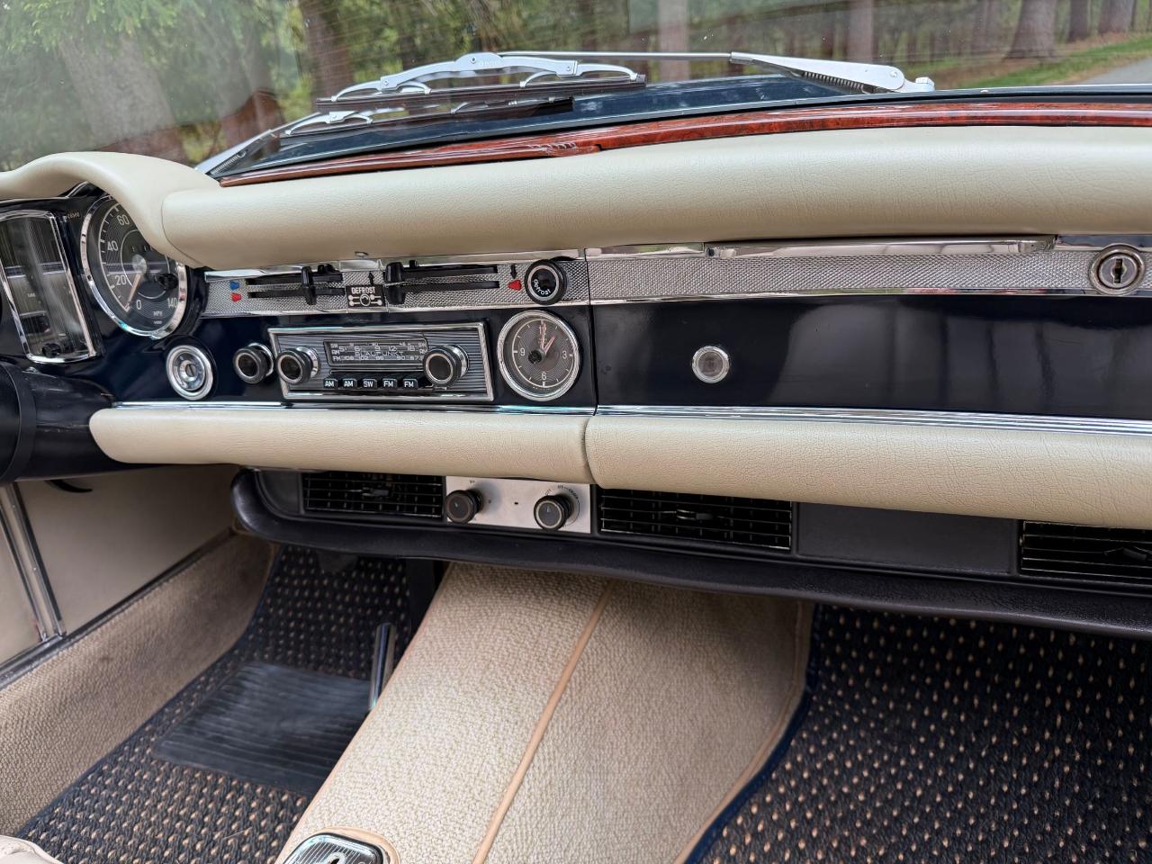 Mercedes-Benz 280SL  1971