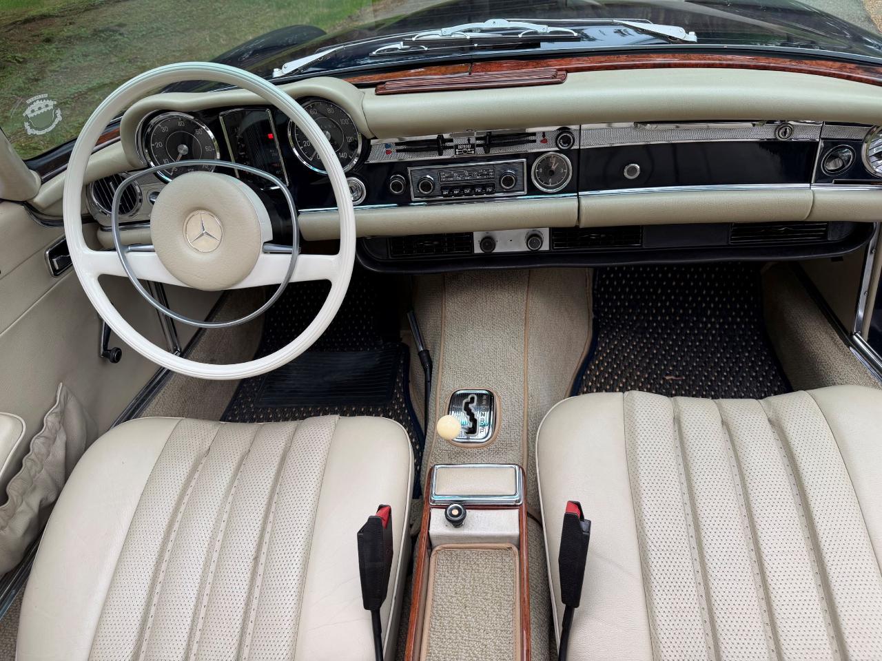 Mercedes-Benz 280SL  1971