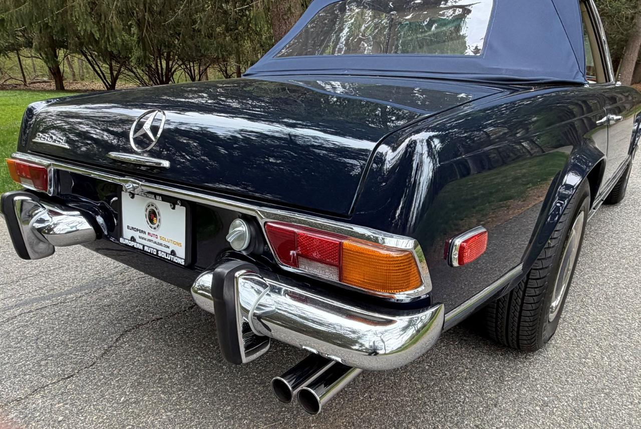 Mercedes-Benz 280SL  1971