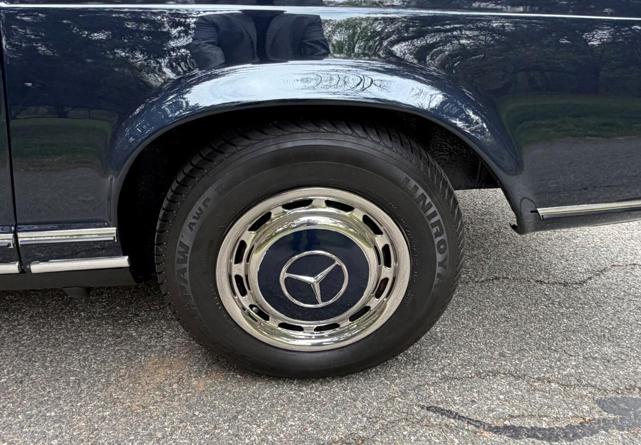 Mercedes-Benz 280SL  1971