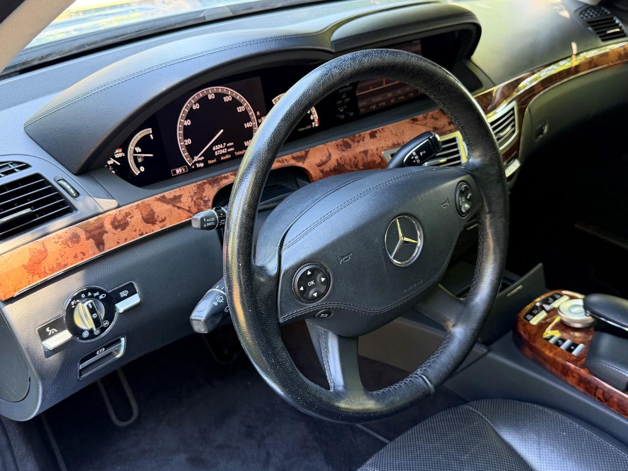 Mercedes-Benz S-Class S550 2007