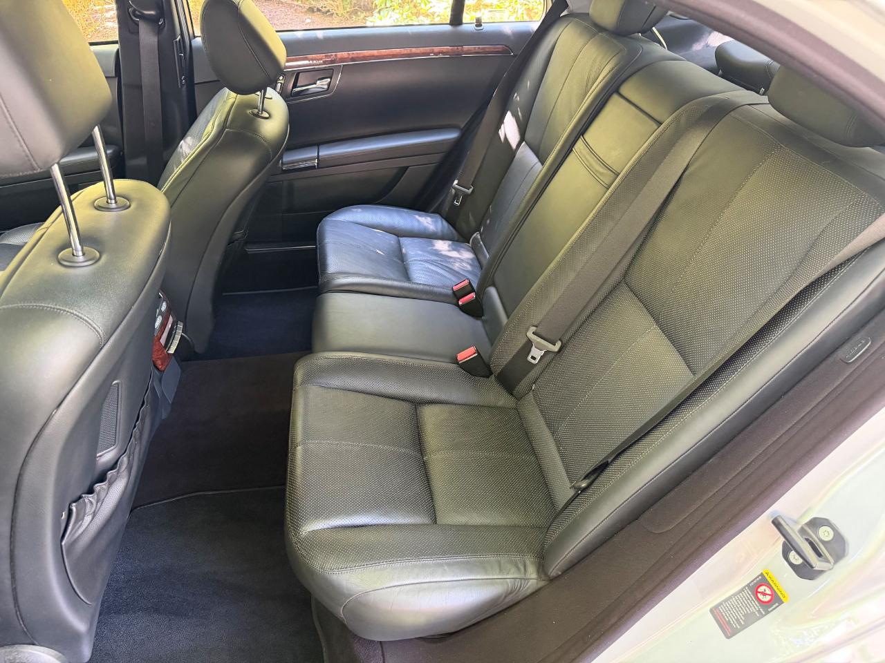 Mercedes-Benz S-Class S550 2007