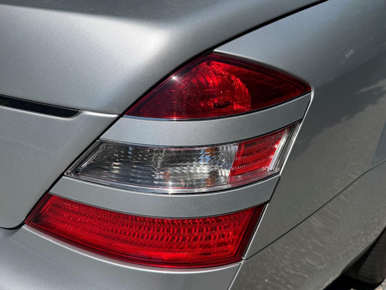 Mercedes-Benz S-Class S550 2007