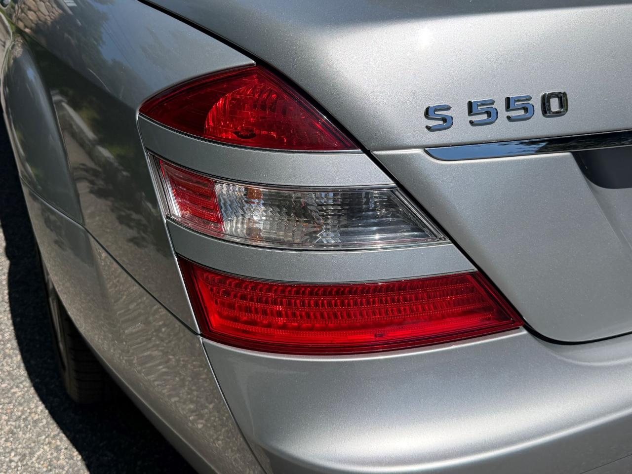 Mercedes-Benz S-Class S550 2007