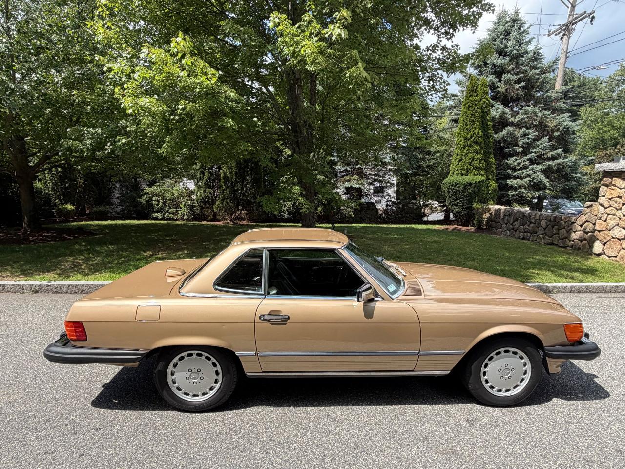 Mercedes-Benz 560 SL 1987
