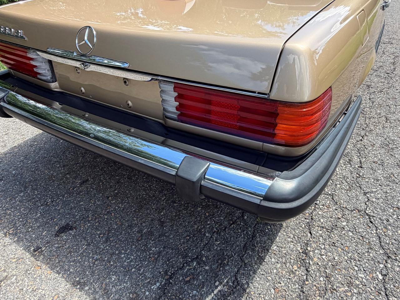 Mercedes-Benz 560 SL 1987