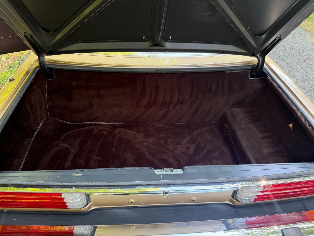 Mercedes-Benz 560 SL 1987