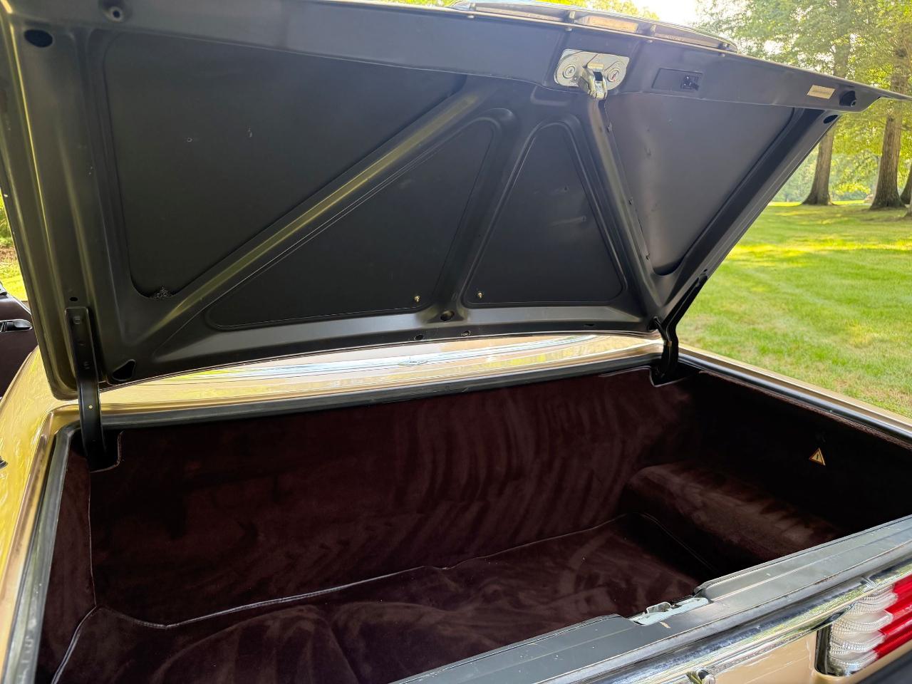 Mercedes-Benz 560 SL 1987