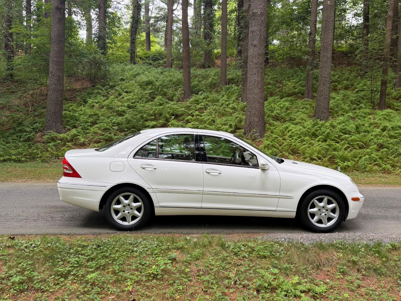 Mercedes-Benz C-Class C320 Sedan 2003