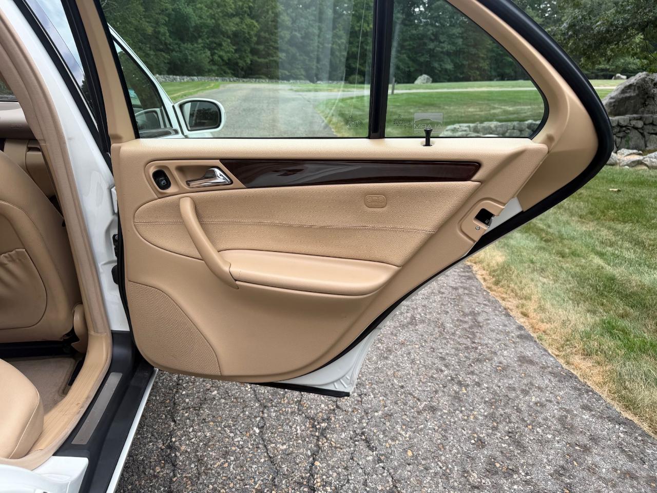 Mercedes-Benz C-Class C320 Sedan 2003