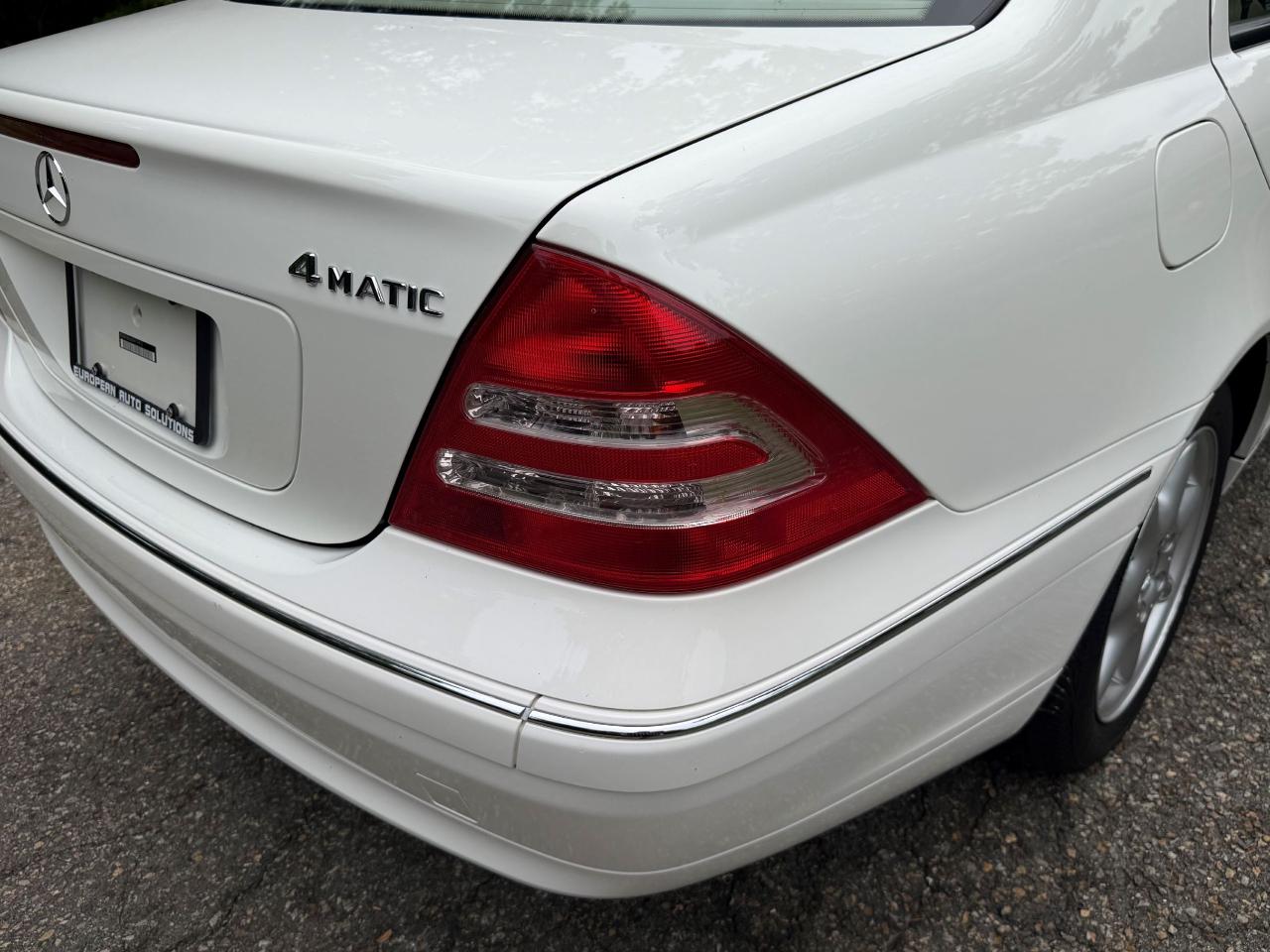 Mercedes-Benz C-Class C320 Sedan 2003
