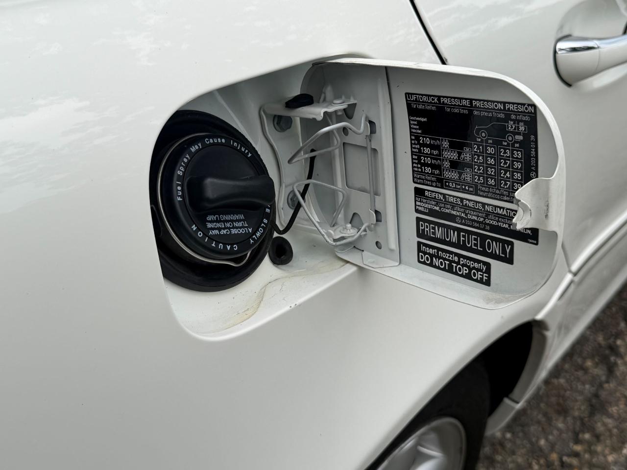 Mercedes-Benz C-Class C320 Sedan 2003