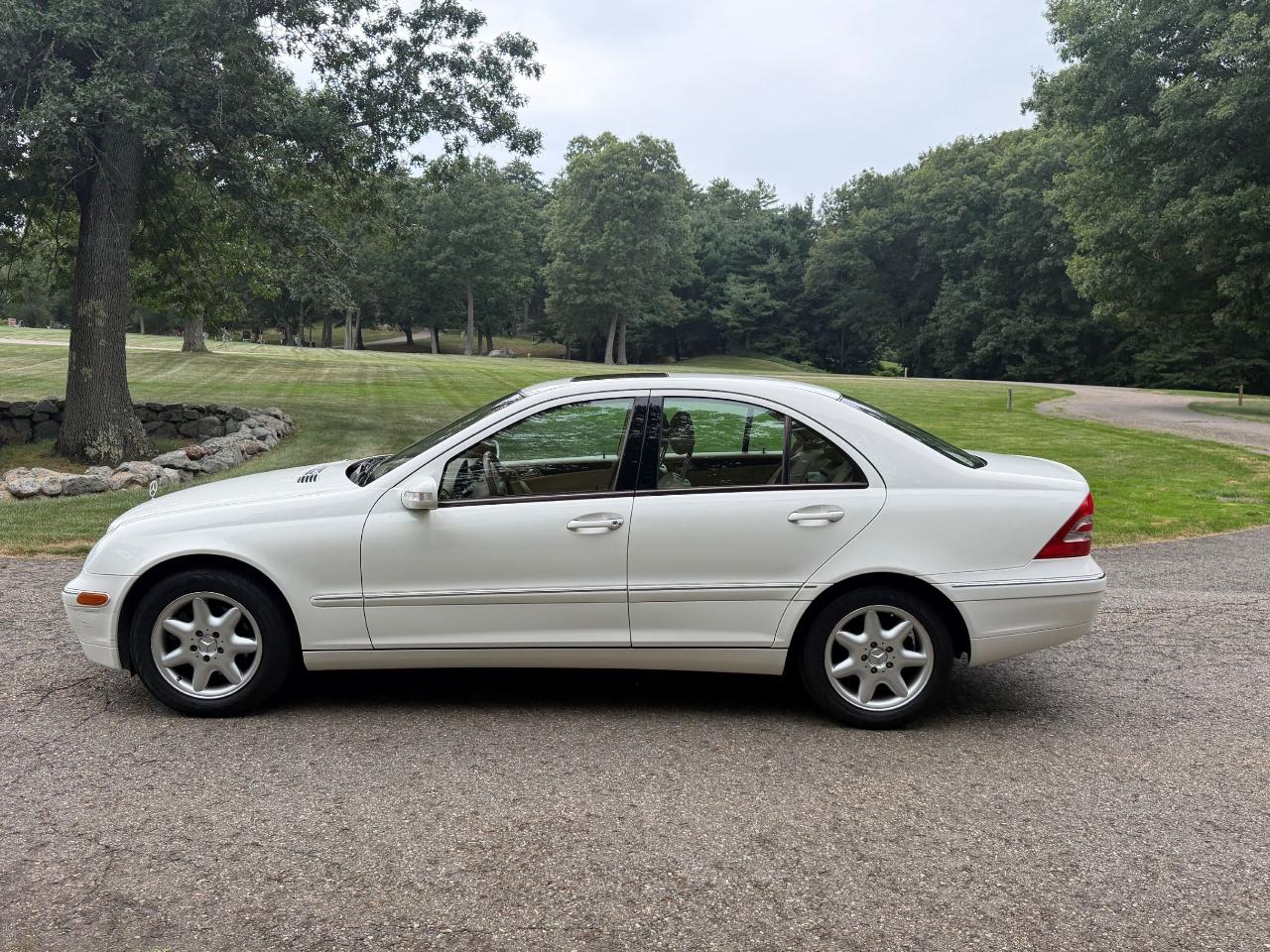 Mercedes-Benz C-Class C320 Sedan 2003