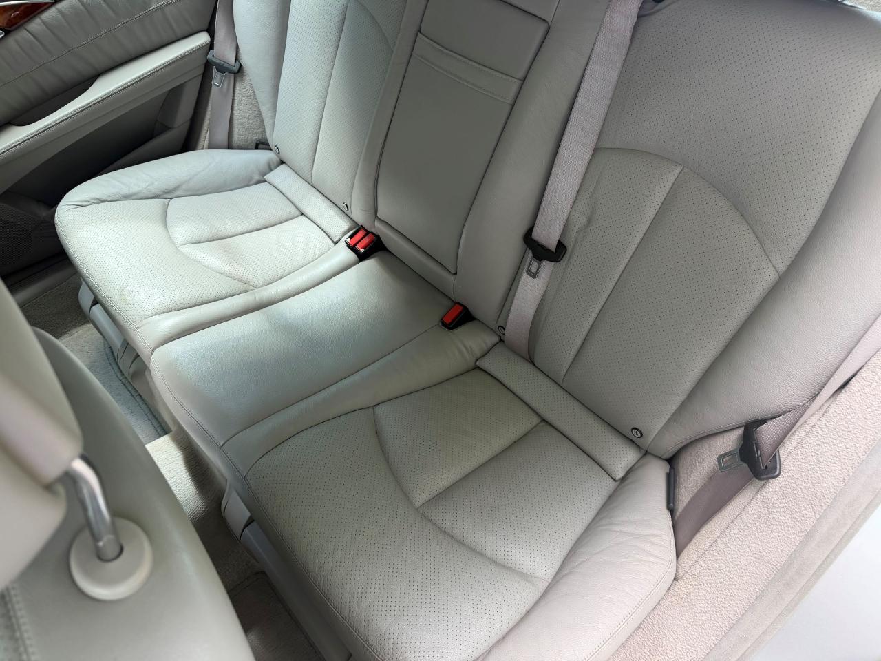 Mercedes-Benz E-Class Wagon E320 2004