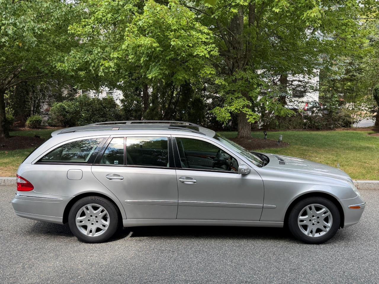 Mercedes-Benz E-Class Wagon E320 2004