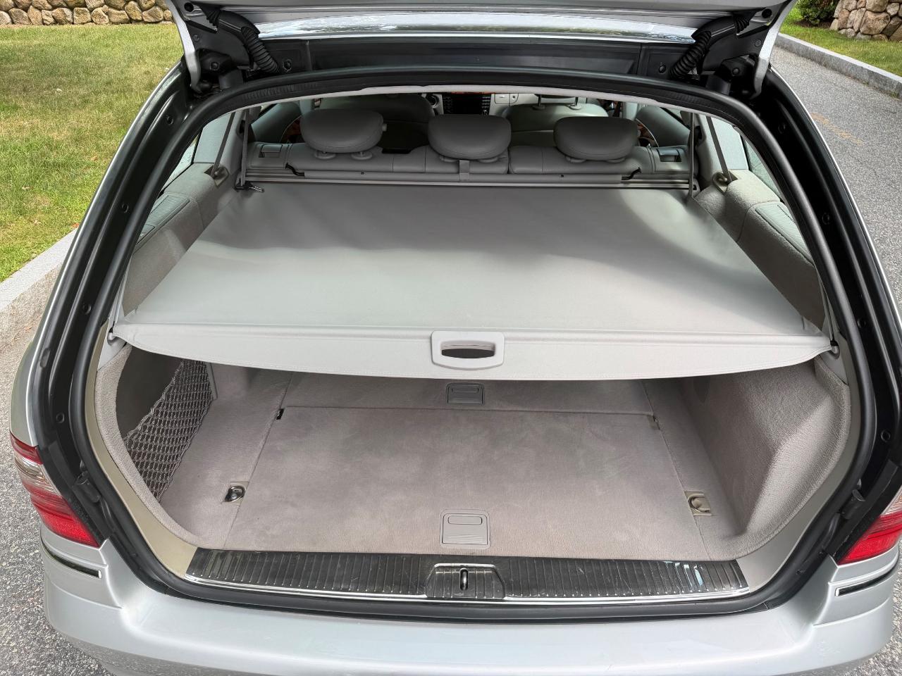 Mercedes-Benz E-Class Wagon E320 2004