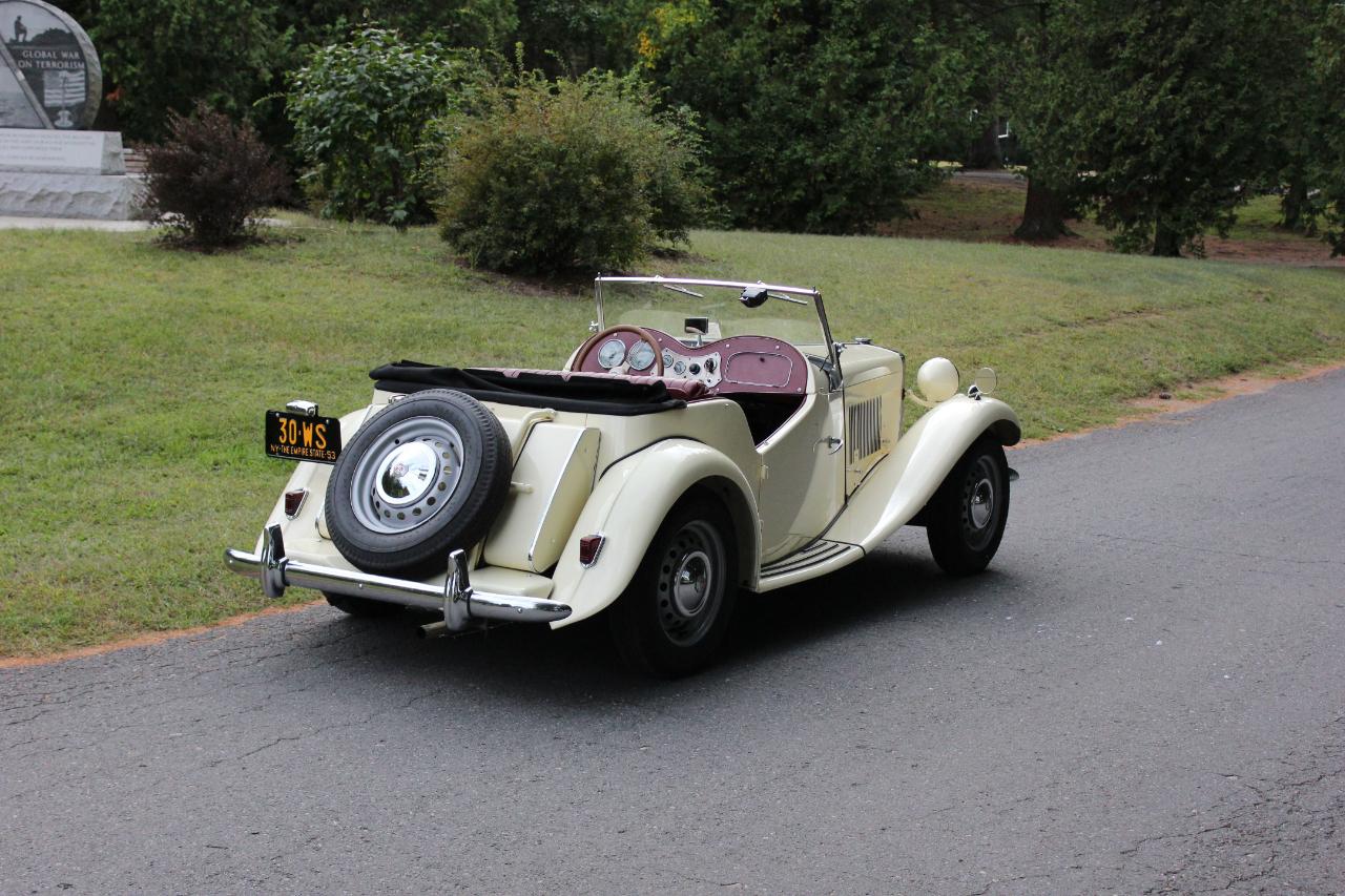 MG TD Roadster 1953