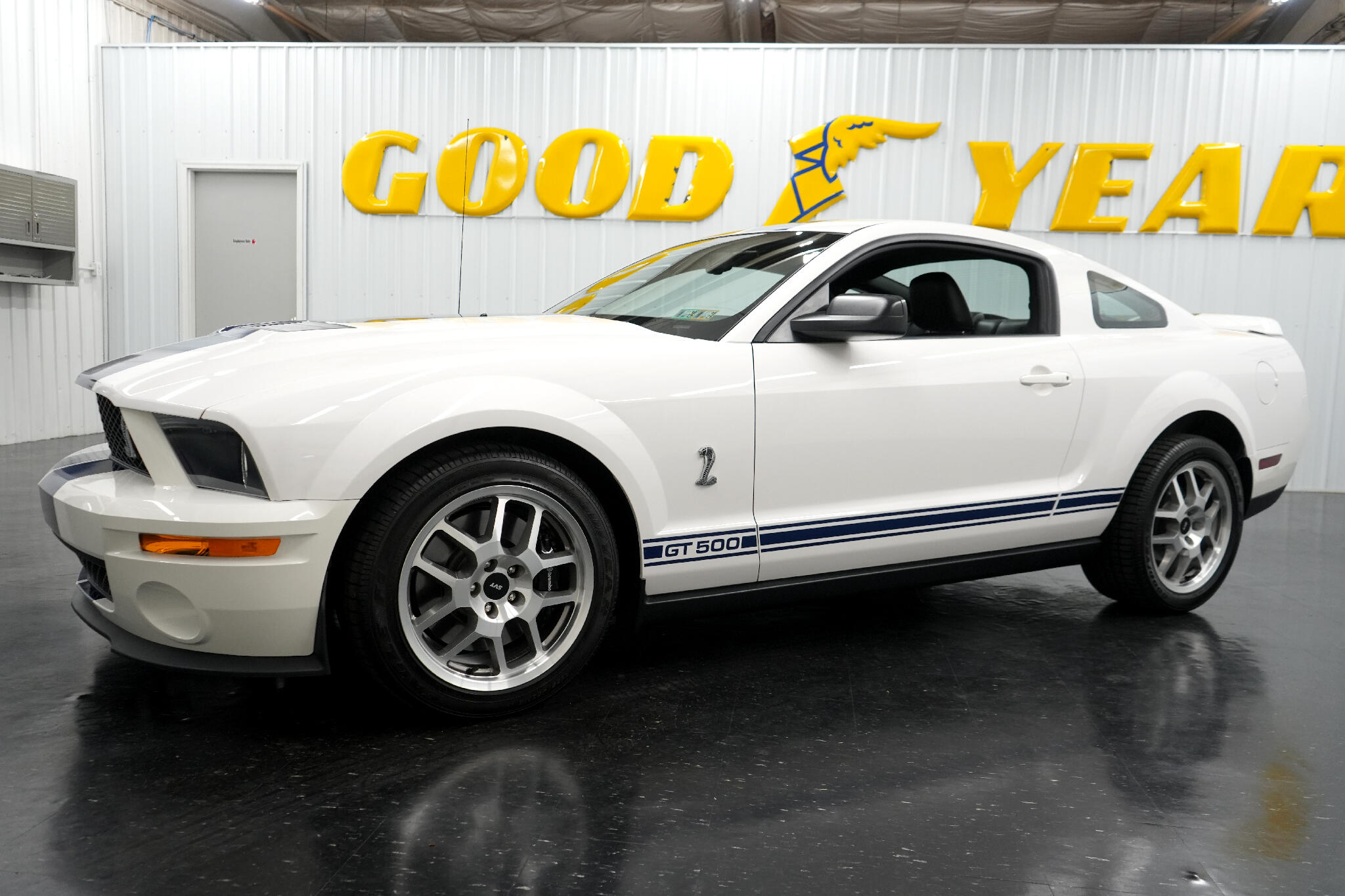 2007 Ford Shelby GT500 12