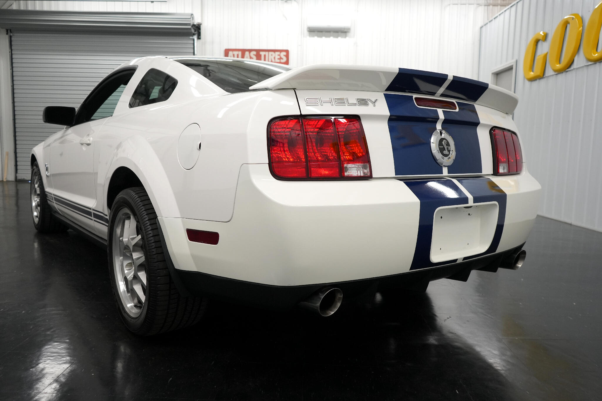 2007 Ford Shelby GT500 14