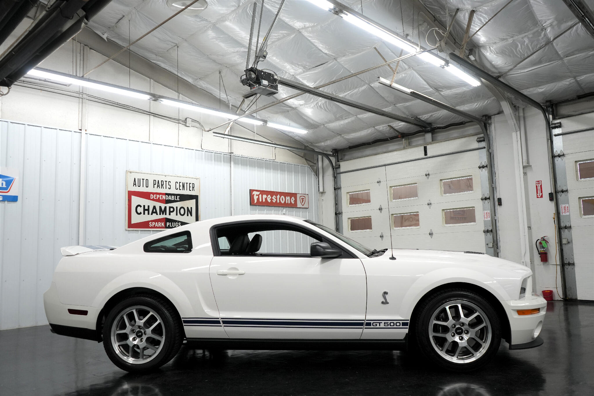 2007 Ford Shelby GT500 17