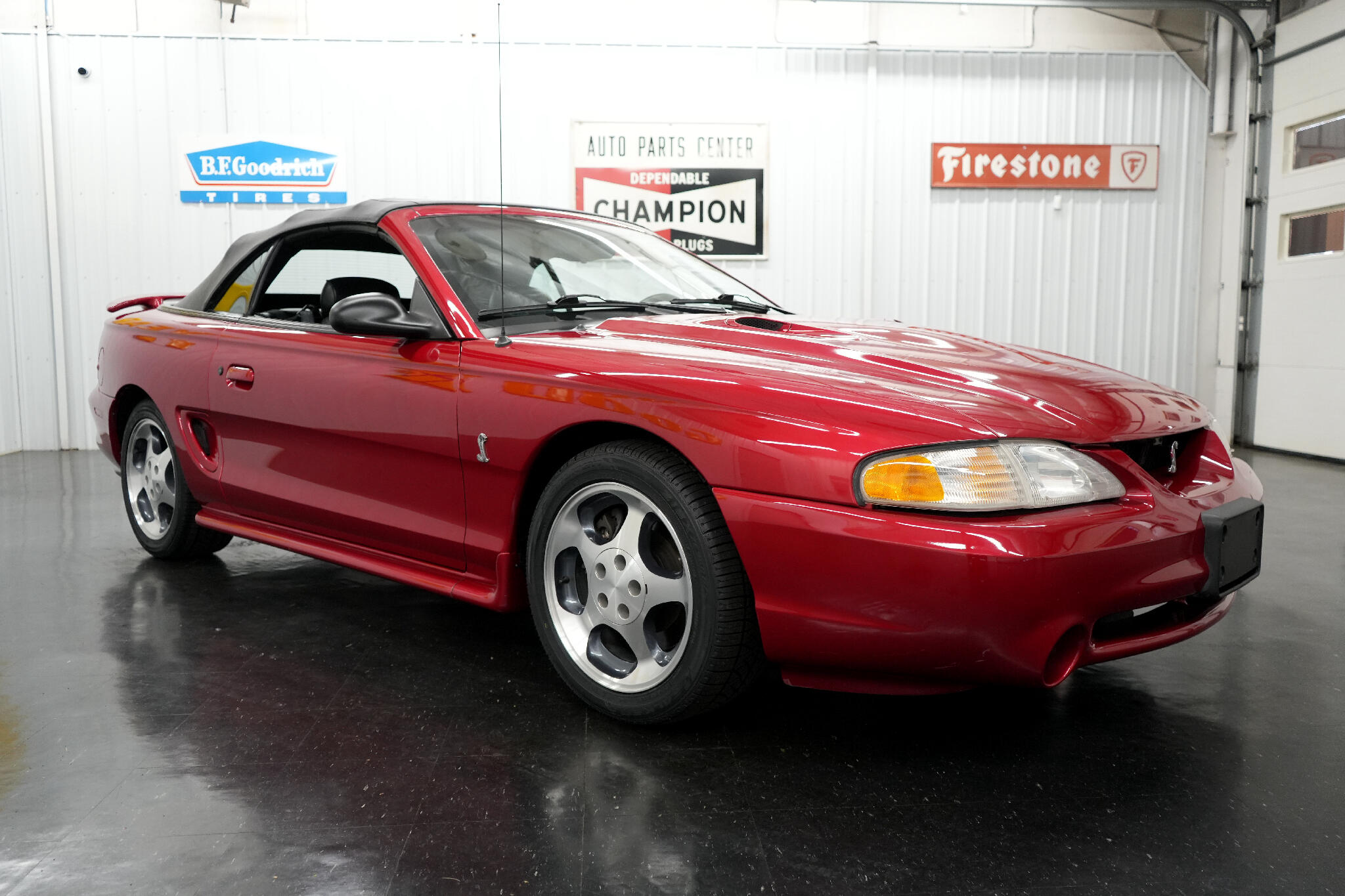 1996 Ford Mustang 18