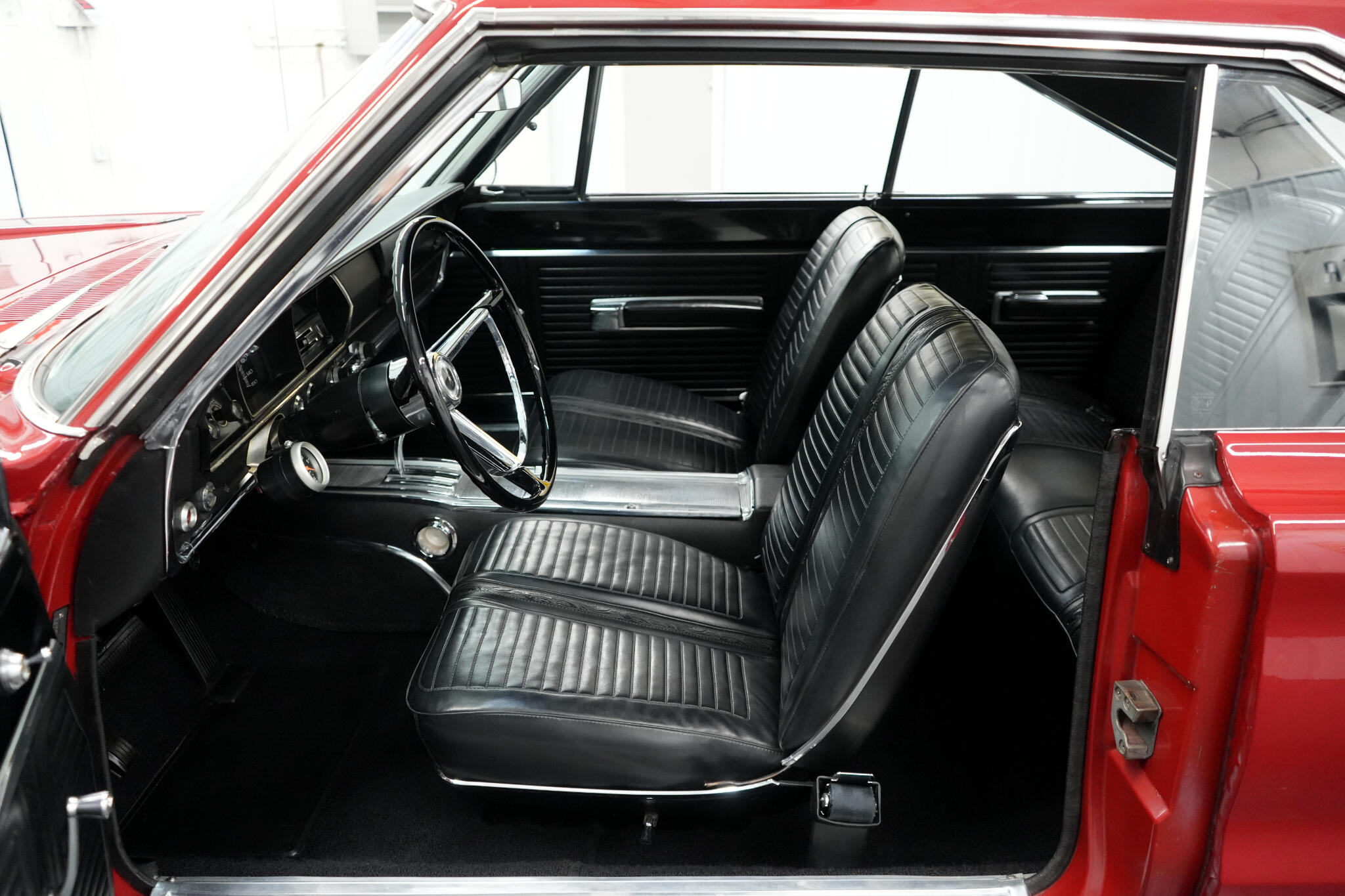 1967 Plymouth GTX 35