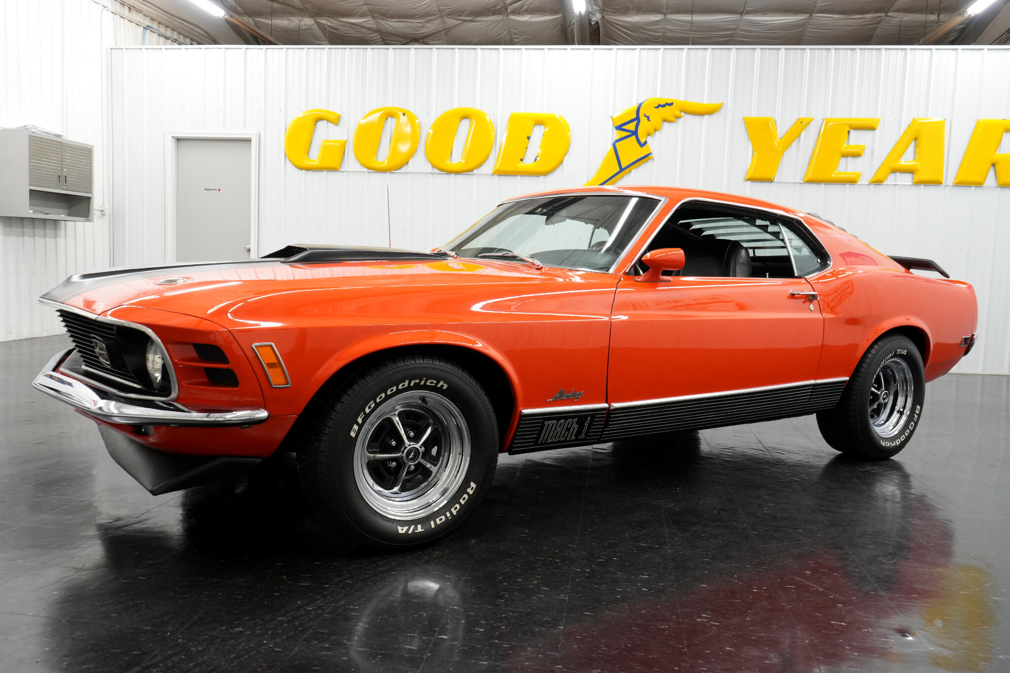 1970 Ford Mustang 12