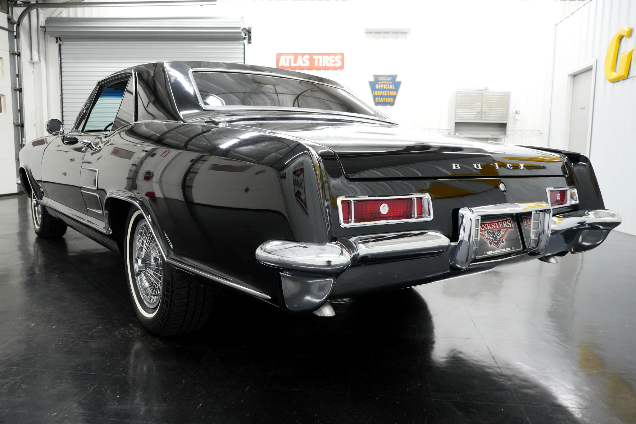 1963 Buick Riviera 14