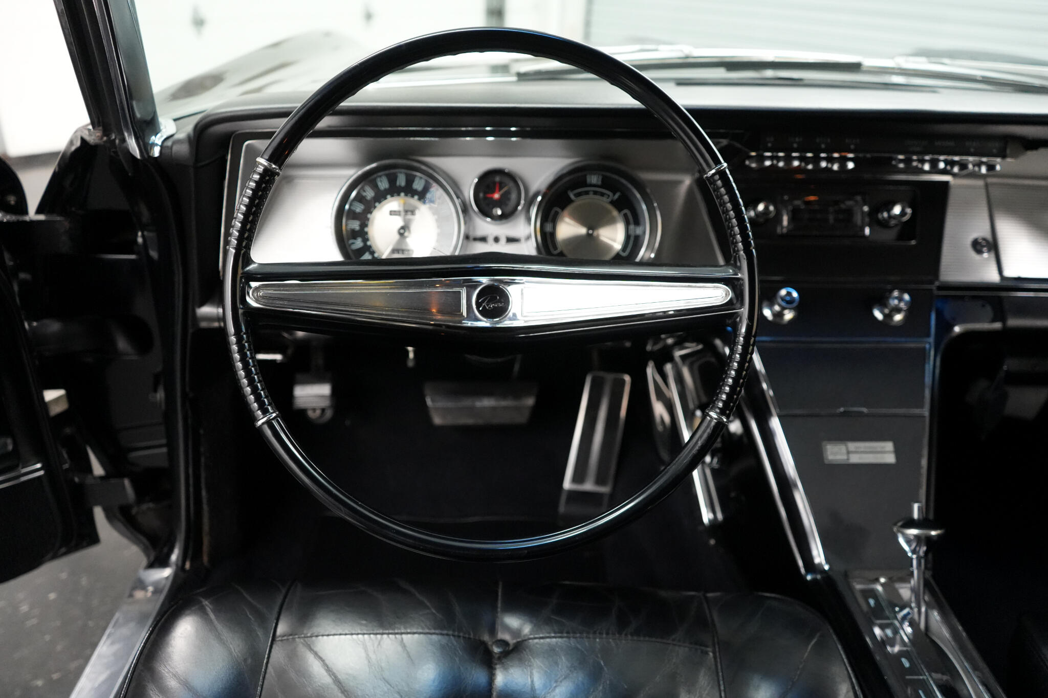 1963 Buick Riviera 38