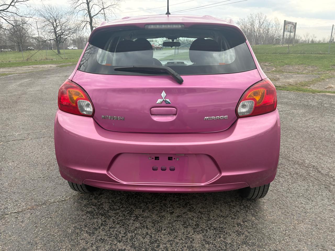 Mitsubishi Mirage ES 2015
