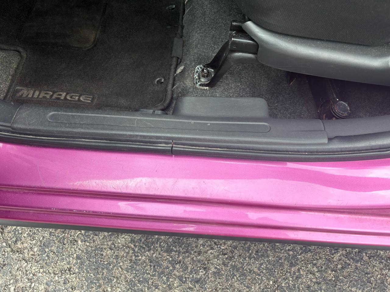 Mitsubishi Mirage ES 2015