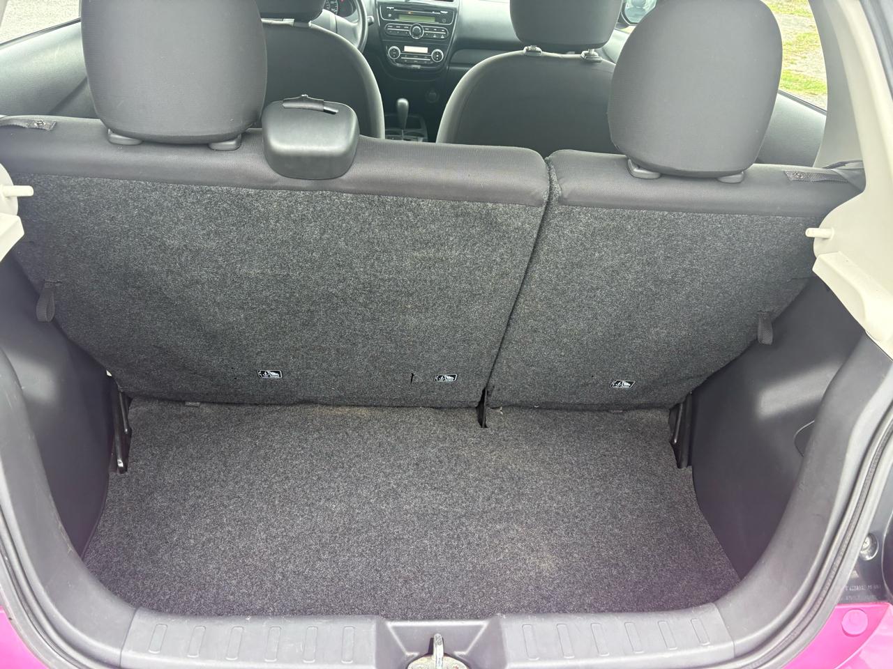 Mitsubishi Mirage ES 2015