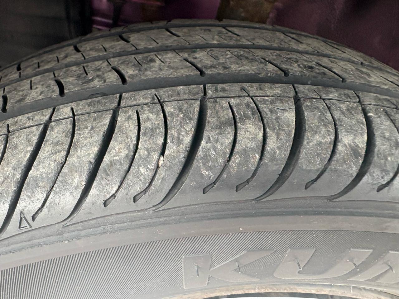 Mitsubishi Mirage ES 2015