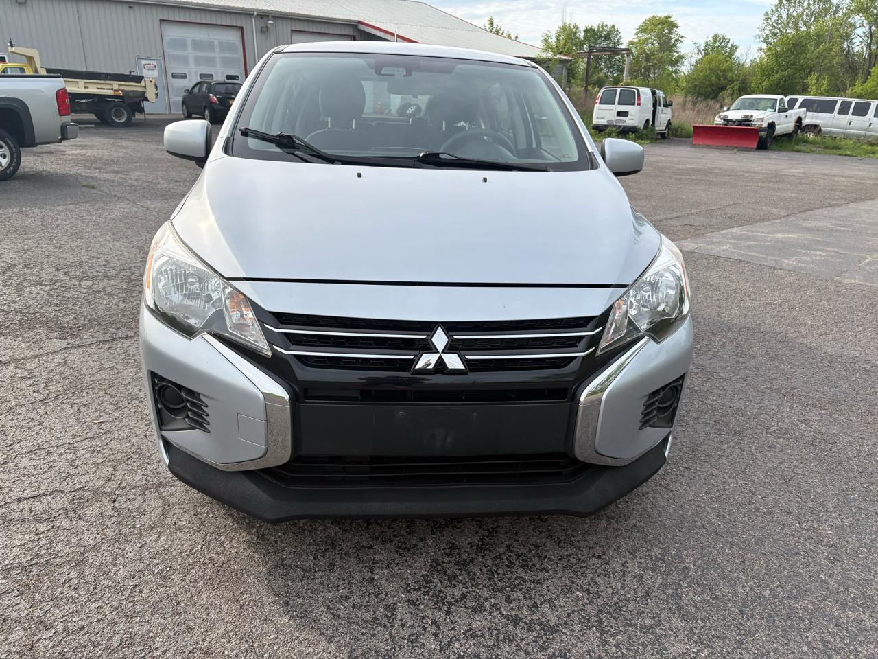 Mitsubishi Mirage ES CVT 2021