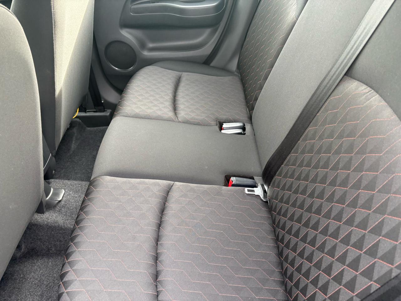 Mitsubishi Mirage ES CVT 2021