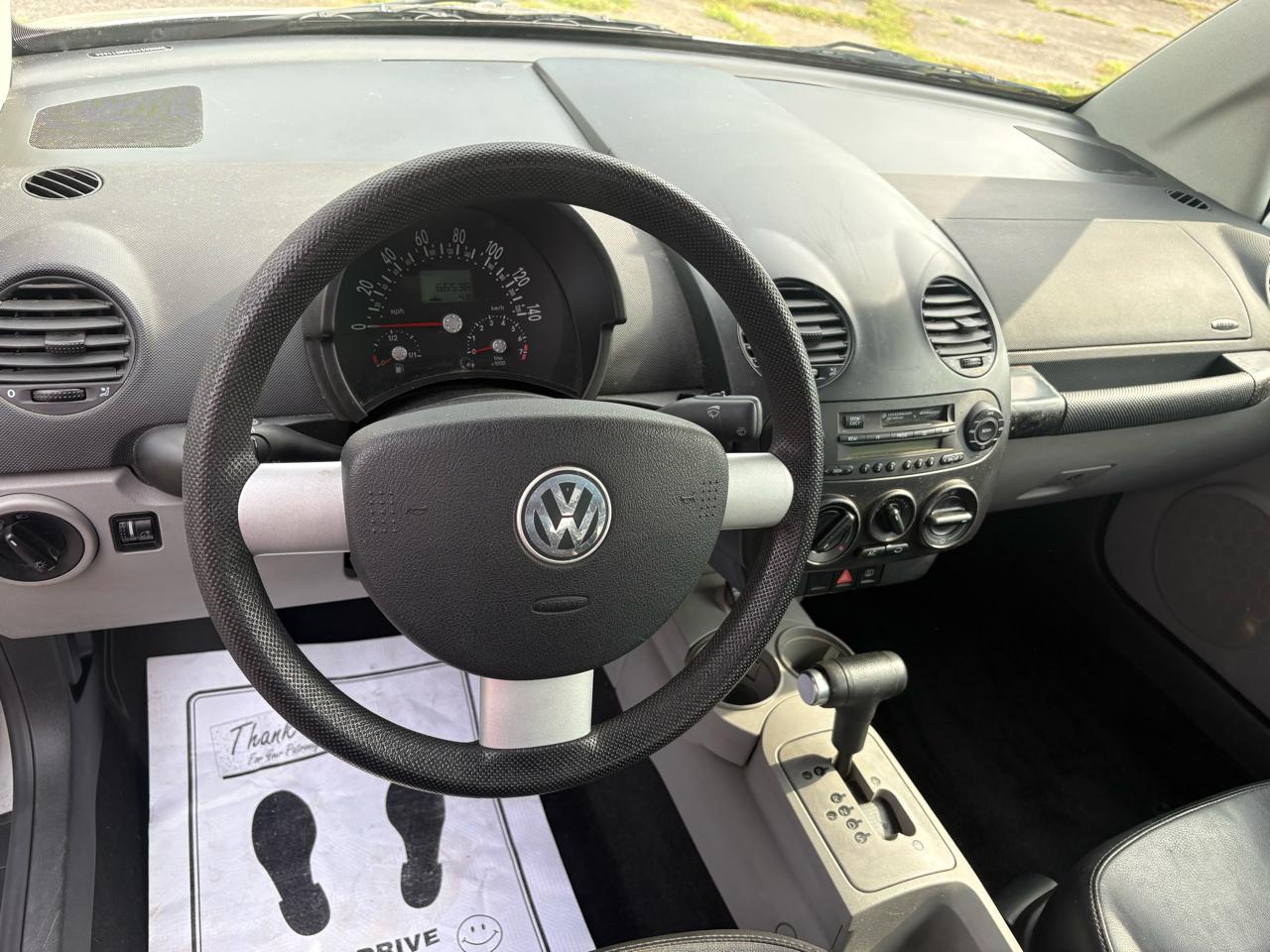 Volkswagen New Beetle GLS 2.0L Convertible 2003
