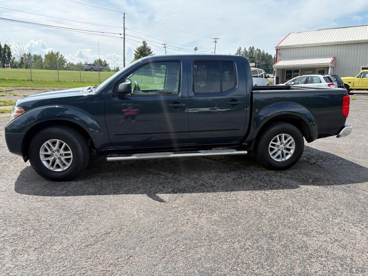 Nissan Frontier S Crew Cab 5AT 2WD 2016