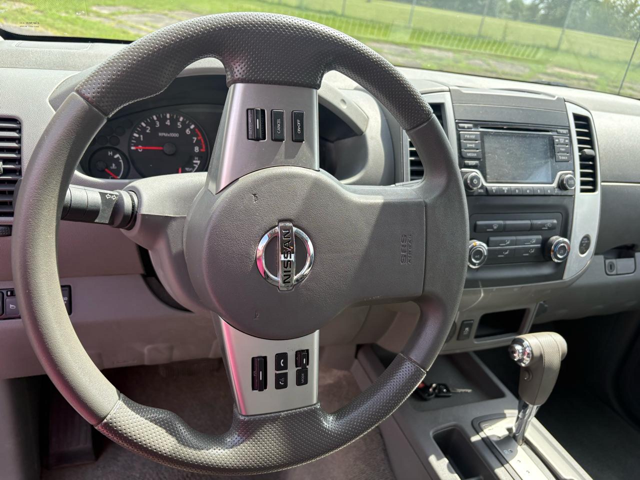 Nissan Frontier S Crew Cab 5AT 2WD 2016