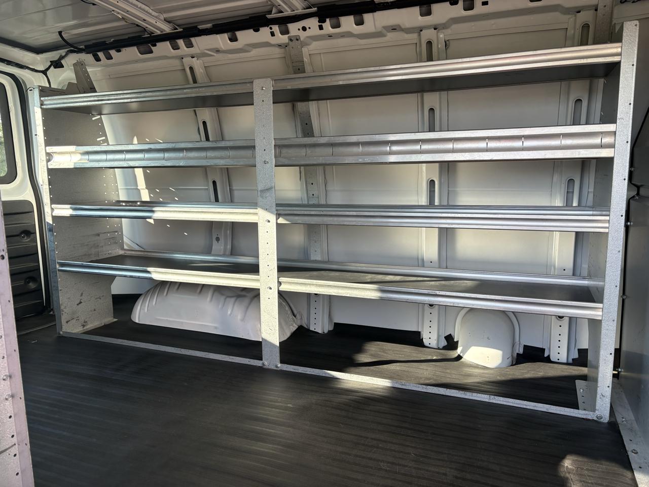 Chevrolet Express 2500 Cargo 2011
